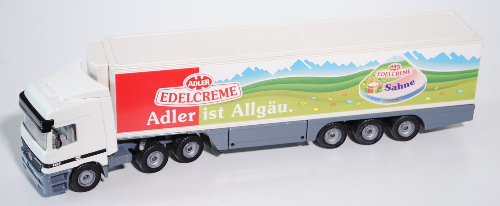 Mercedes Actros LH 1857 Koffer-Sattelzug, reinweiß/mausgrau, ADLER / EDELCREME / Adler ist Allgäu. u