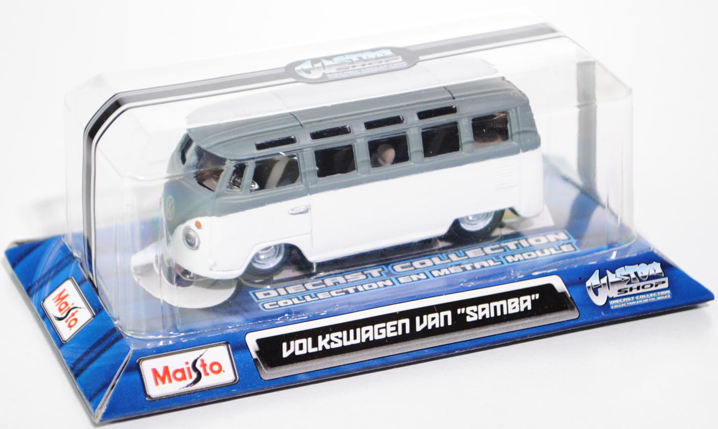 VW Transporter Kombi Samba (Typ 2 T1), Modell 1955-1963, mausgrau/reinweiß, innen weiß/grau, Maisto 