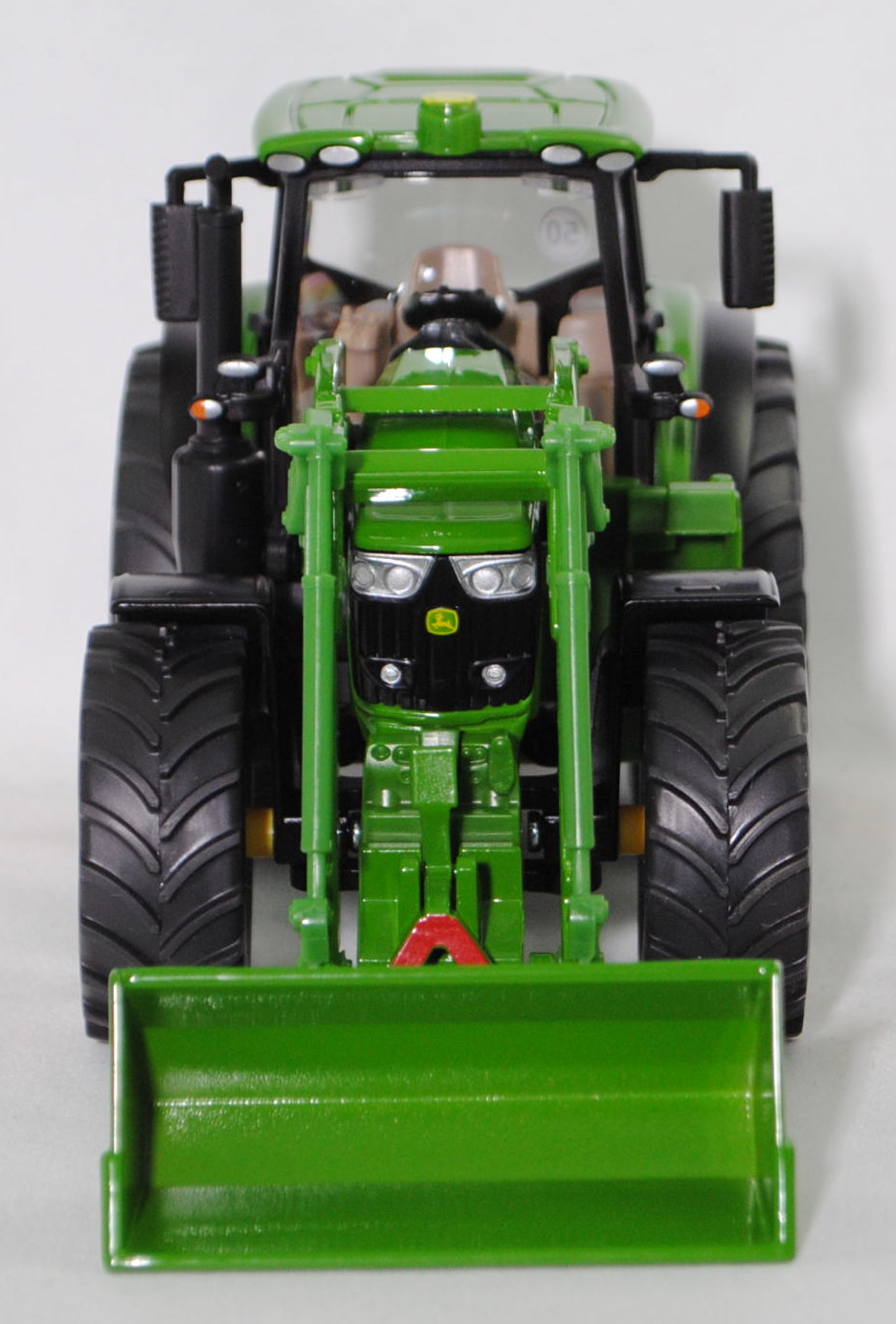 00000 John Deere 6M 220 (4. Generation, Baureihe 6M, Typ 6M, Modell 2024-) mit abnehmbarem Frontlader John Deere 683R, smaragdgrün, SIKU FARMER 1:32, L17mpK