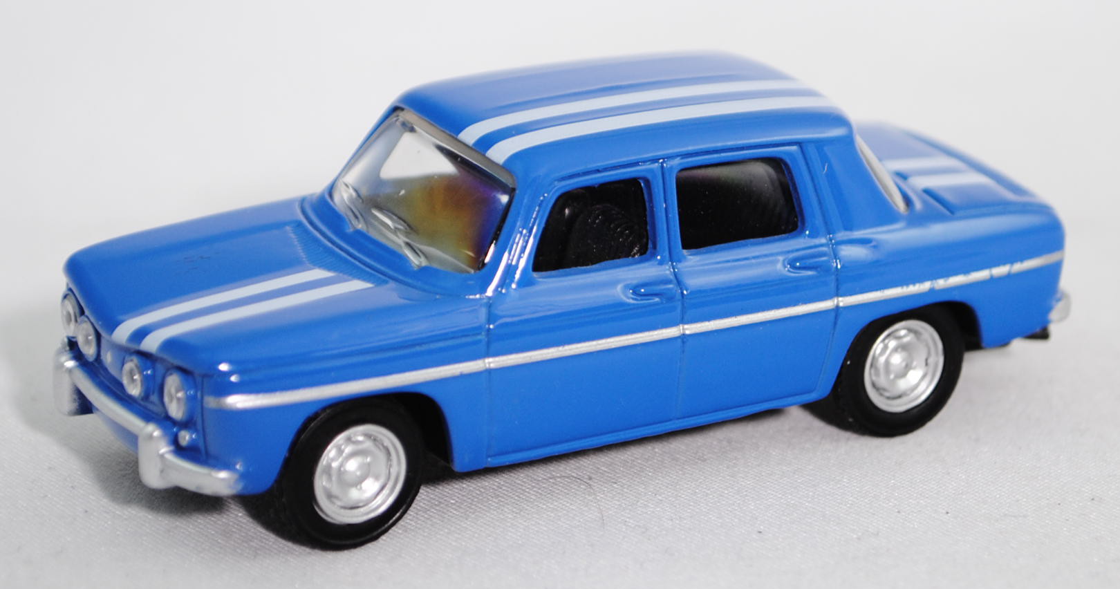 Renault 8 Gordini (Modell 1964-1967, Baujahr 1965), dunkel-himmelblau, mit 2 weißen Streifen, 1:54,