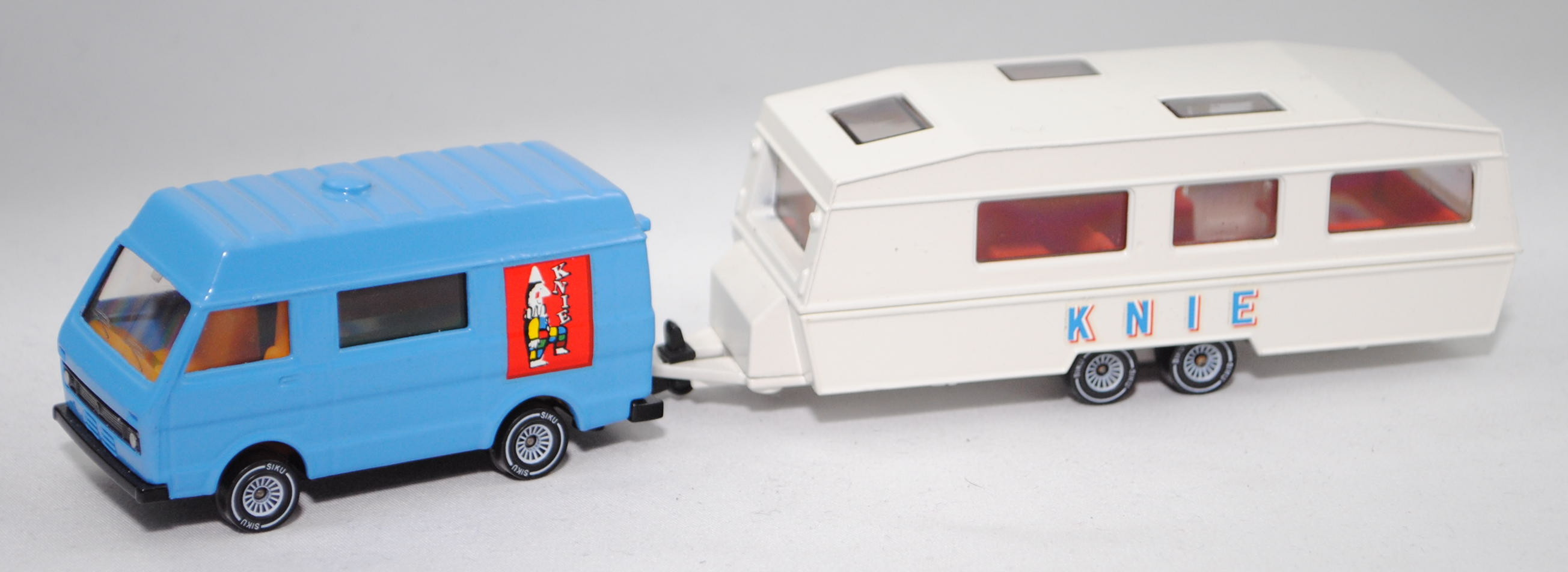 03900 CH VW LT 28 Camper (1. Gen., Mod. 75-86) m. Tabbert Kornett-Weekend (Mod. 75-79) Caravan, KNIE