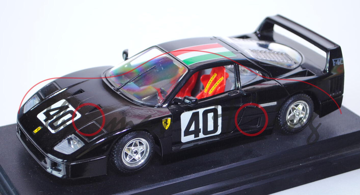 Ferrari F40, Modell 1987, schwarz, italiänische Flagge auf dem Dach, 40, Türen + Motorhaube zu öffne