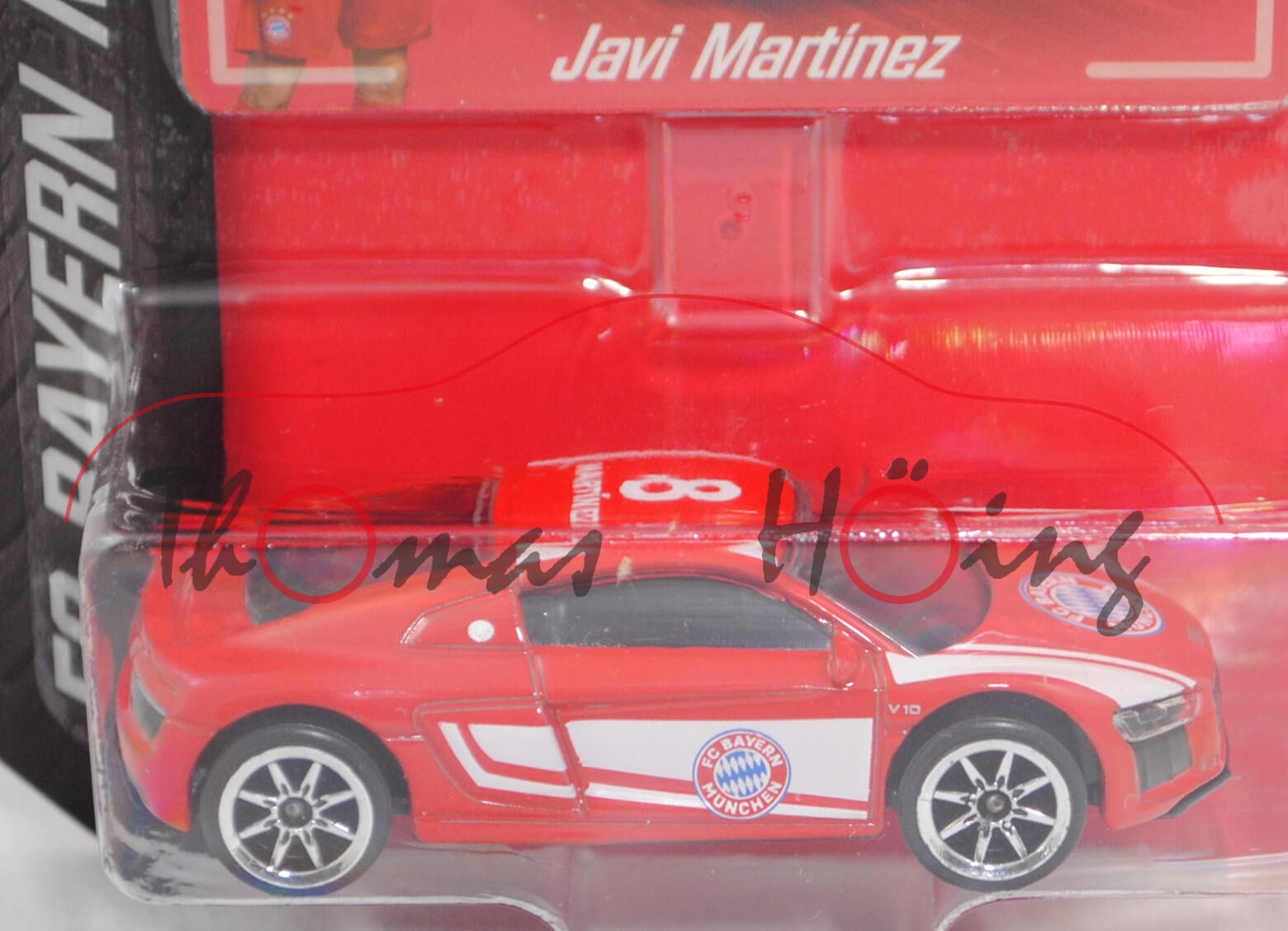 Audi R8 V10 (Typ 4S, Modell 2015-2019), rot, Bayern München / 8 / MARTINEZ, majorette, 1:58, Blister