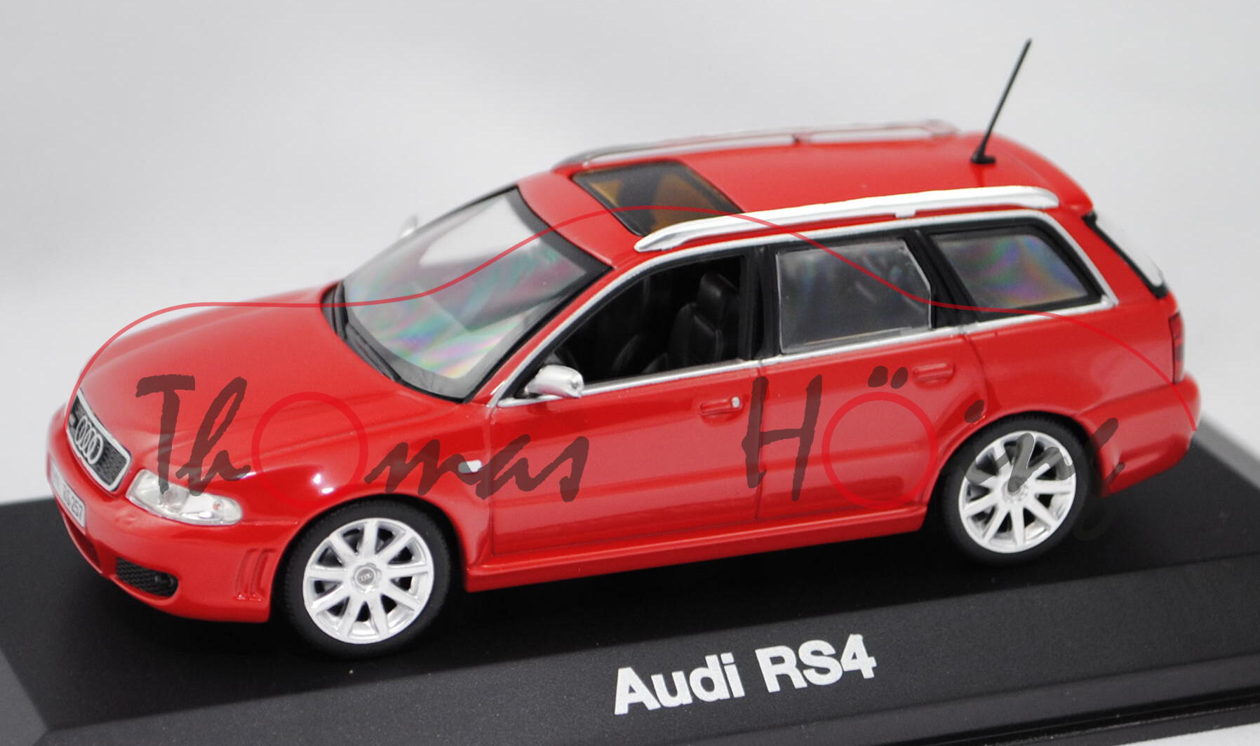 Audi RS4 Avant (Facelift B5, Typ 8D, Modell 2000-2001), misanorot, Minichamps, 1:43, PC-Box ohne Umk