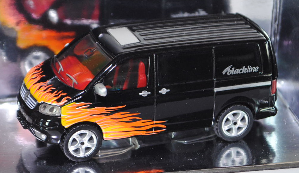 00411 VW T5 Transporter, Modell 2003-2009, schwarz, mit Flammendesign, blackline flames design by si