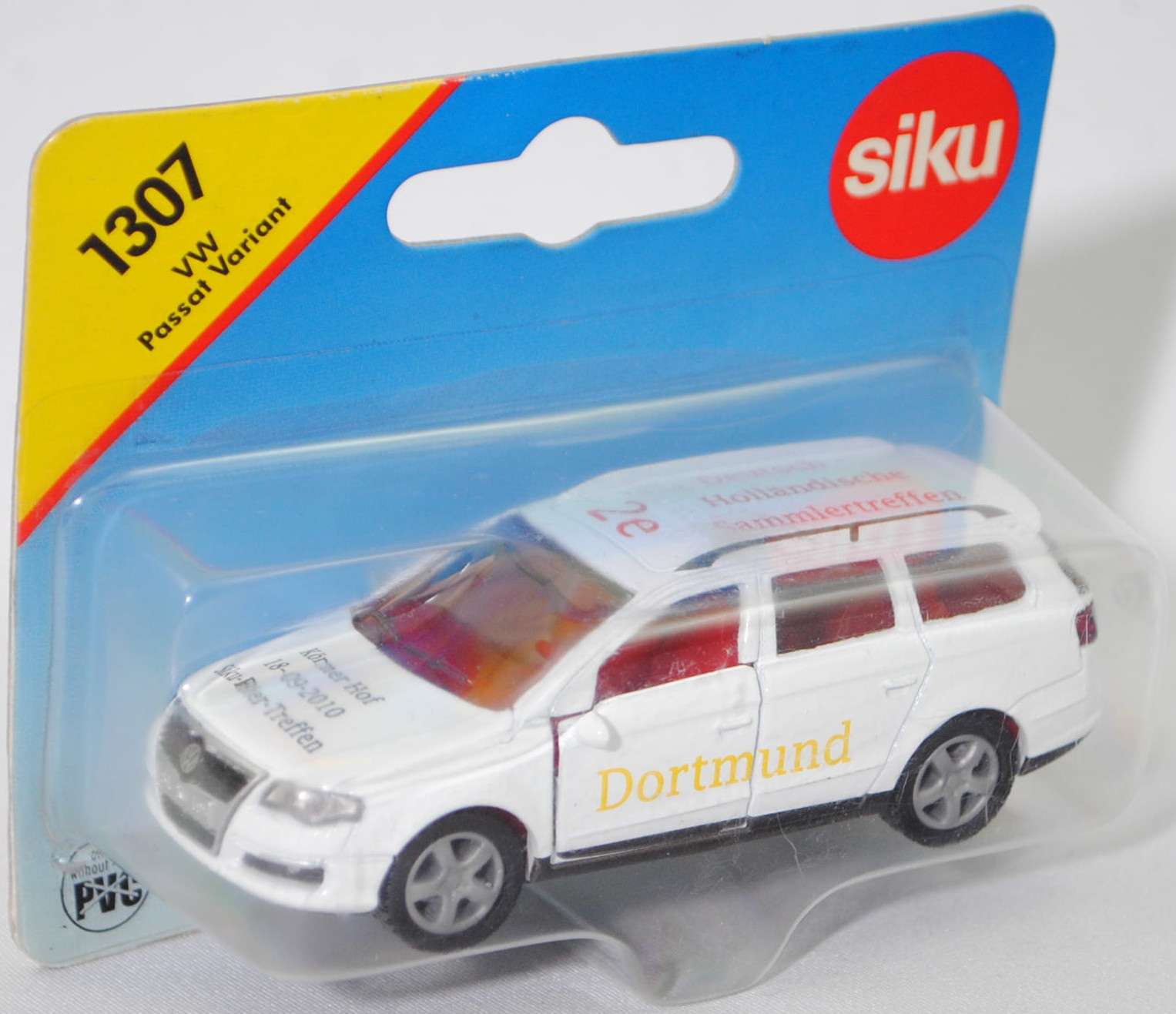 00004 Siku-Bier-Treffen VW Passat Variant 2.0 FSI (B6, Modell 2005-2007), reinweiß, 2e / Deutsch - / Holländische / Sammlertreffen / 18-09-2010, SIKU SUPER, 1:55, P29a (getackert)