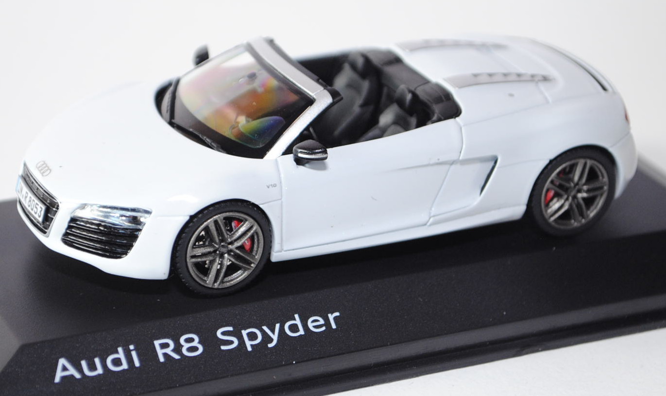 Audi R8 Spyder 5.2 FSI facelift, Modell 2012-, suzukagrau, innen schwarz, Schuco, 1:43, Werbeschacht