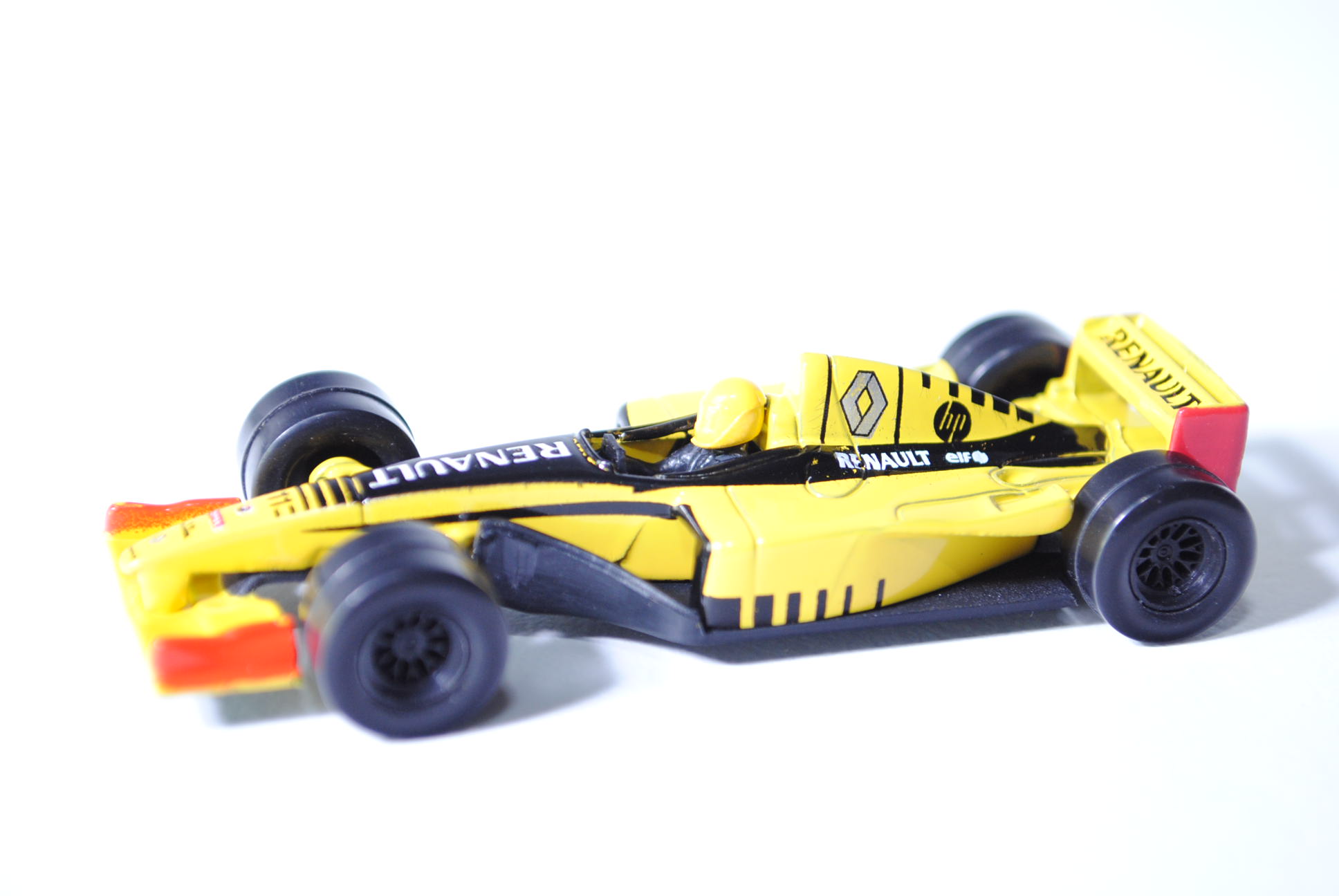 Renault Formula 1 R30, verkehrsgelb/schwarz, RENAULT elf / 11, 1:50, Norev Racing, mb