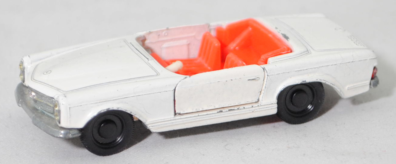 00001 Mercedes-Benz 230 SL Roadster (W 113, Modell 1963-1964), hell-reinweiß, innen hell-blutorange, Lenkrad weg, Verglasung weg, R1, SIKU, 1:60, sc