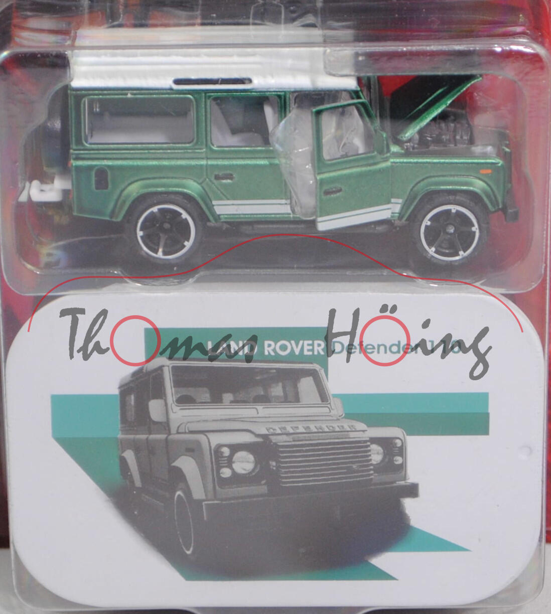 Land Rover Defender 110 (Modell 1990-2016), hell-moosgrünmet., Dach weiß, majorette, 1:60, Blister