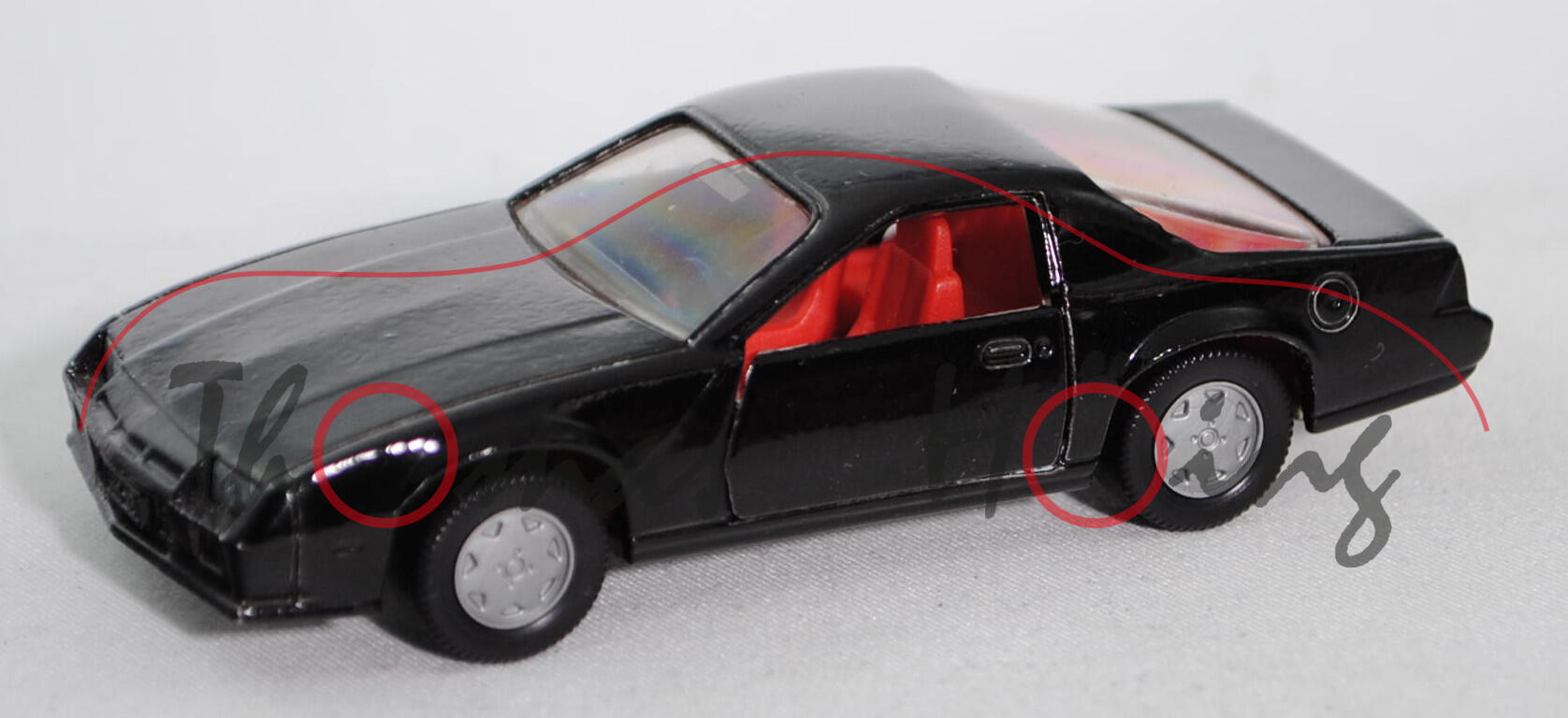 00004 Chevrolet Camaro Berlinetta (3. Gen., Mod. 1982-1984), schwarz, innen verkehrsrot, Lenkrad sc