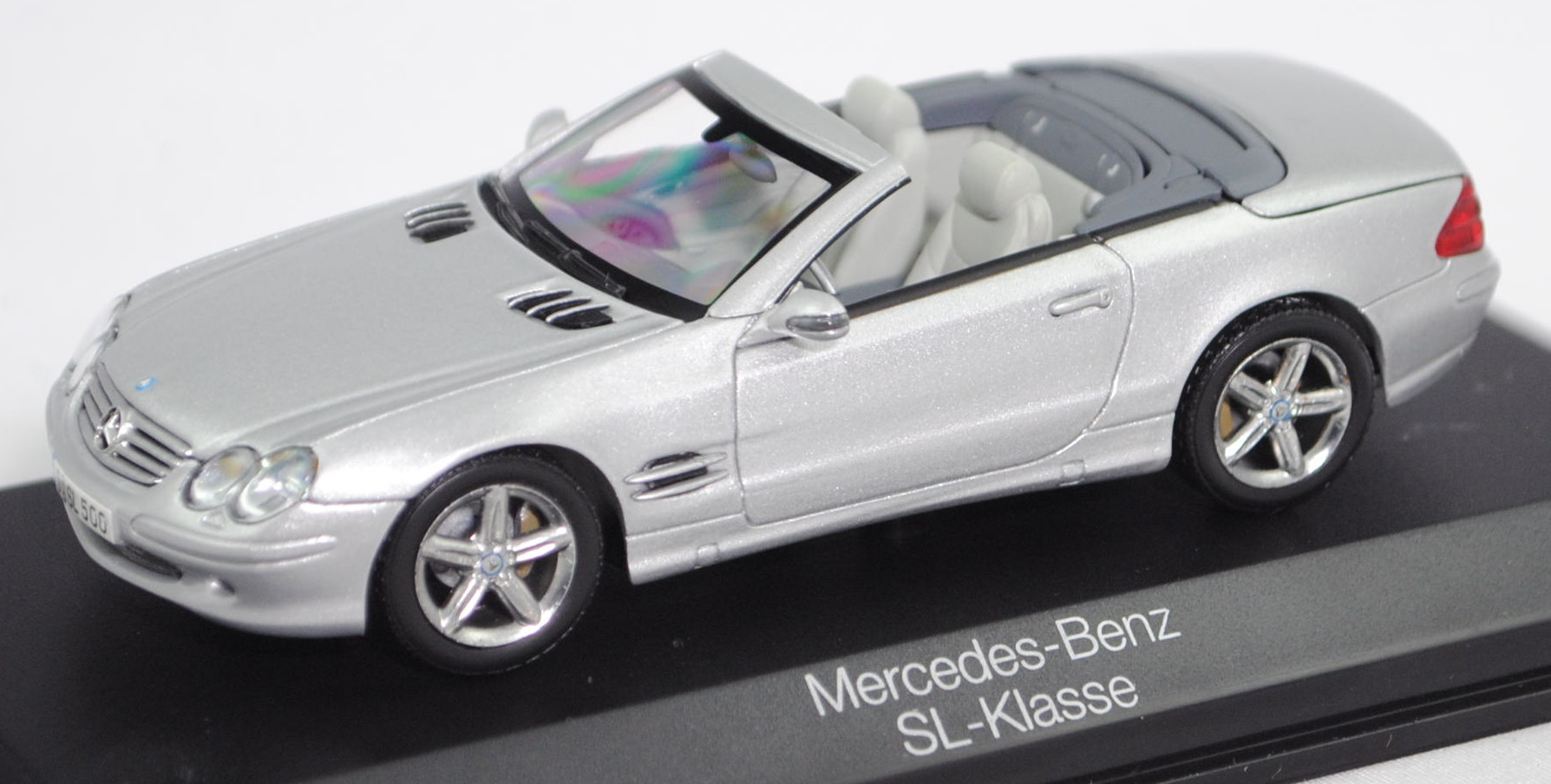 Mercedes-Benz 500 SL (R 230, Modell 2001-2006), brillantsilber metallic, Norev, 1:43, Werbeschachtel