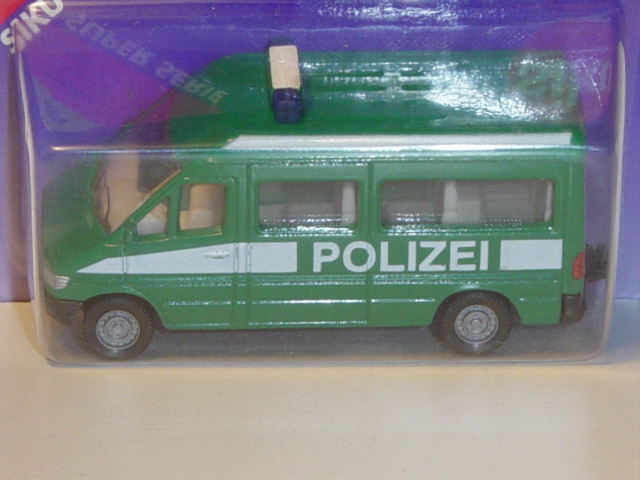 00003 Mercedes-Benz Sprinter (T1N, Baureihe W 901, Modell 1995-2000) Kleinbus Polizeibus, minzgrün,