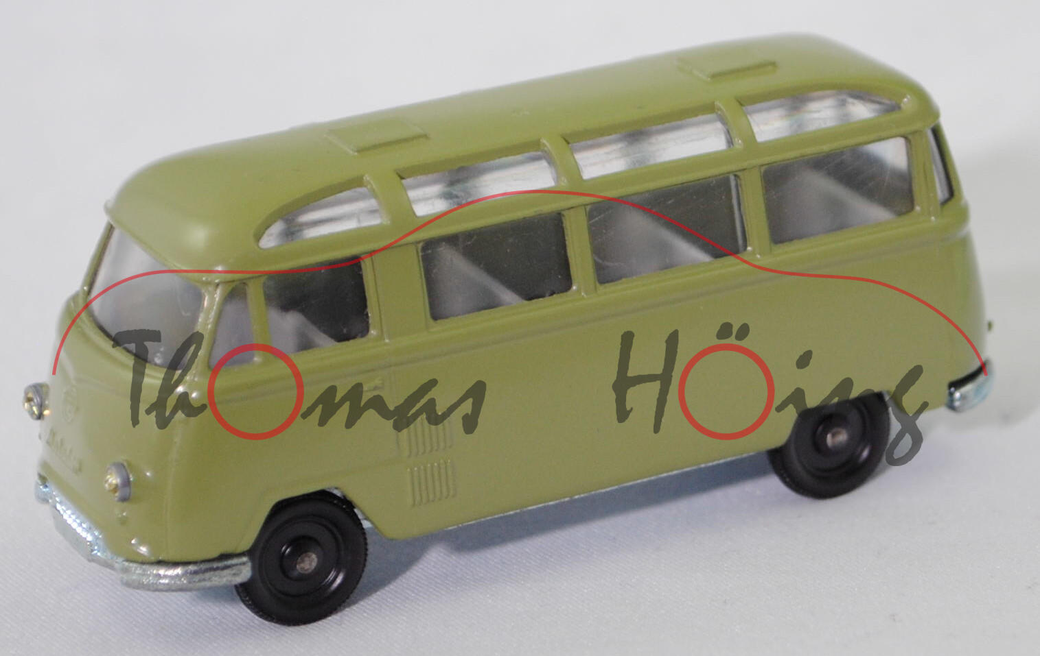 00014 TEMPO-MATADOR I Kraftomnibus (Modell 1961-1963), hell-schilfgrün, innen dunkel-achatgrau, Zinkarm, Vollnieten, R2 Ø 11 mm, SIKU, 1:61, m