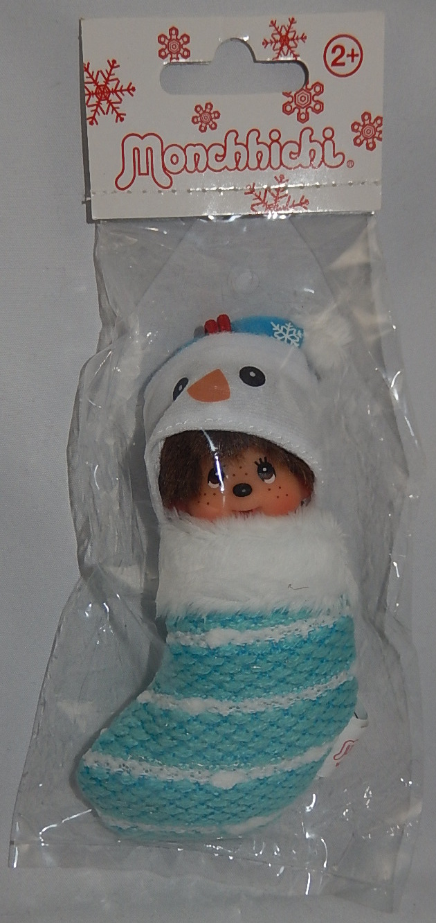 Monchhichi Xmas (Christmas) Ornaments Assortment Snowman (Monchhichi Weihnachtsschmuck Schneemann im türkis/weißen Socken als Anhänger), 10 cm groß, Sekiguchi