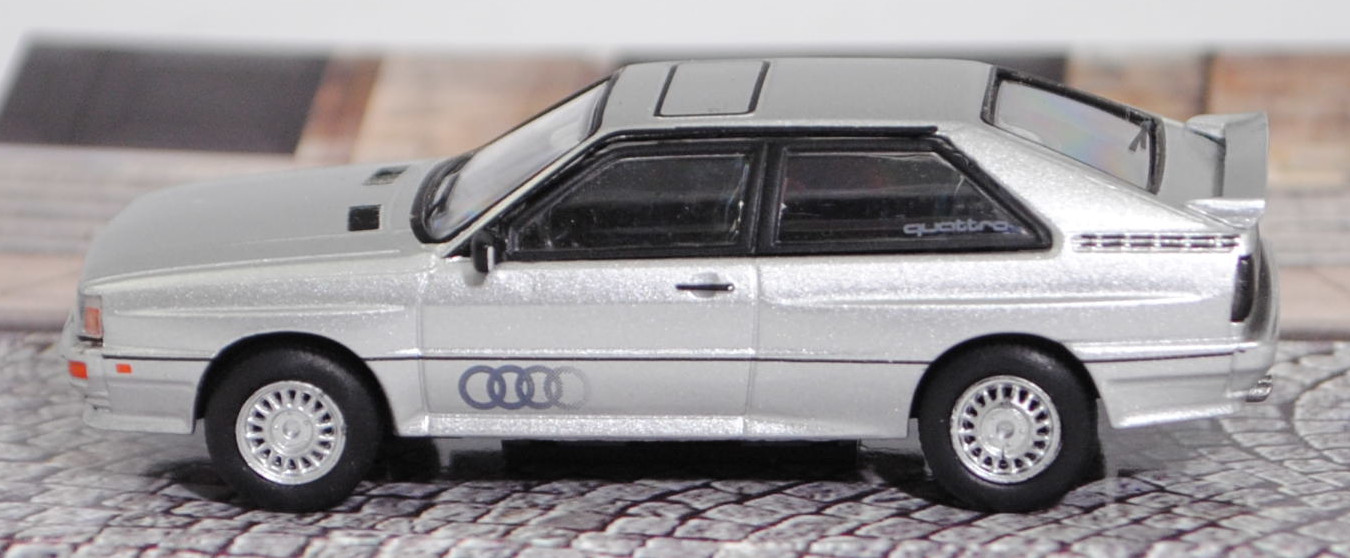 Audi quattro (B2, Typ 85Q, Facelift 2, Modell 1985-1987), silbermetalic (diamantsilbermetallic, L97A), Schuco und Tarmac Works by Minimax, 1:64, mb (Limited)