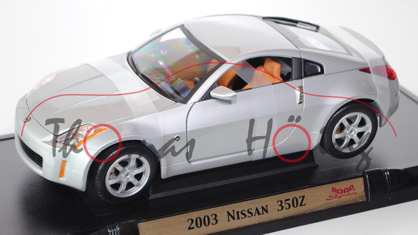 Nissan 350Z Coupé (Typ Z33), Baujahr 2003, Modell 2002-2005, silber, Türen + Motorhaube + Kofferraum