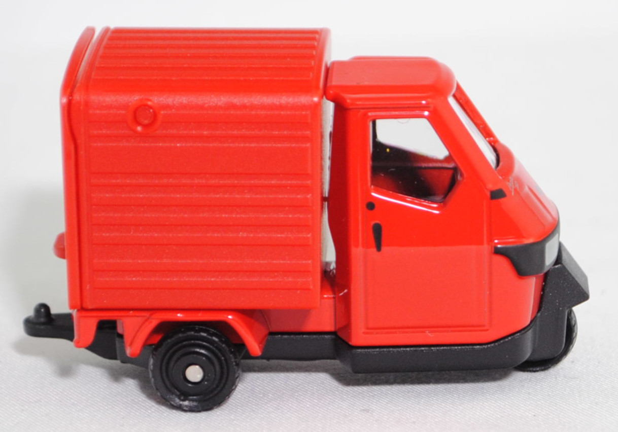 00001 Ape 50 2T E4 Kasten (Typ E4, Modellcode E33L000A40, Modell 2019-), verkehrsrot (red sprint), Chassis ohne kleine Niete vor der Hinterachse, SIKU SUPER, 1:43, P29e