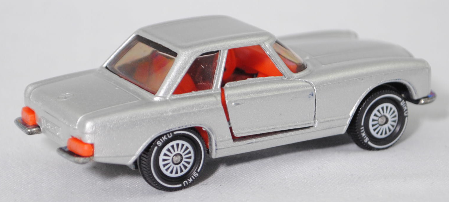 00007 Mercedes-Benz 280 SL (W 113, Pagode, Modell 1968-1971) mit Hardtop (Coupédach), silber, Bpr. V 302 / 1017, W-Germ, Verglasung rauch, R11 gerillt, SIKU SUPER, 1:60, m-