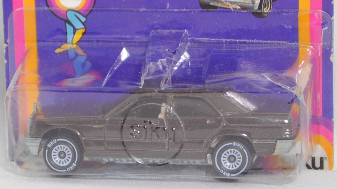 00001 Mercedes-Benz 190 E (1. Generation, W 201, Vor-MoPf, Modell 1982-1988), schokoladenbraun, Kühlergrill und Frontscheinwerfer mit Wabenprägung, SIKU SUPER, 1:55, P18 brüchig