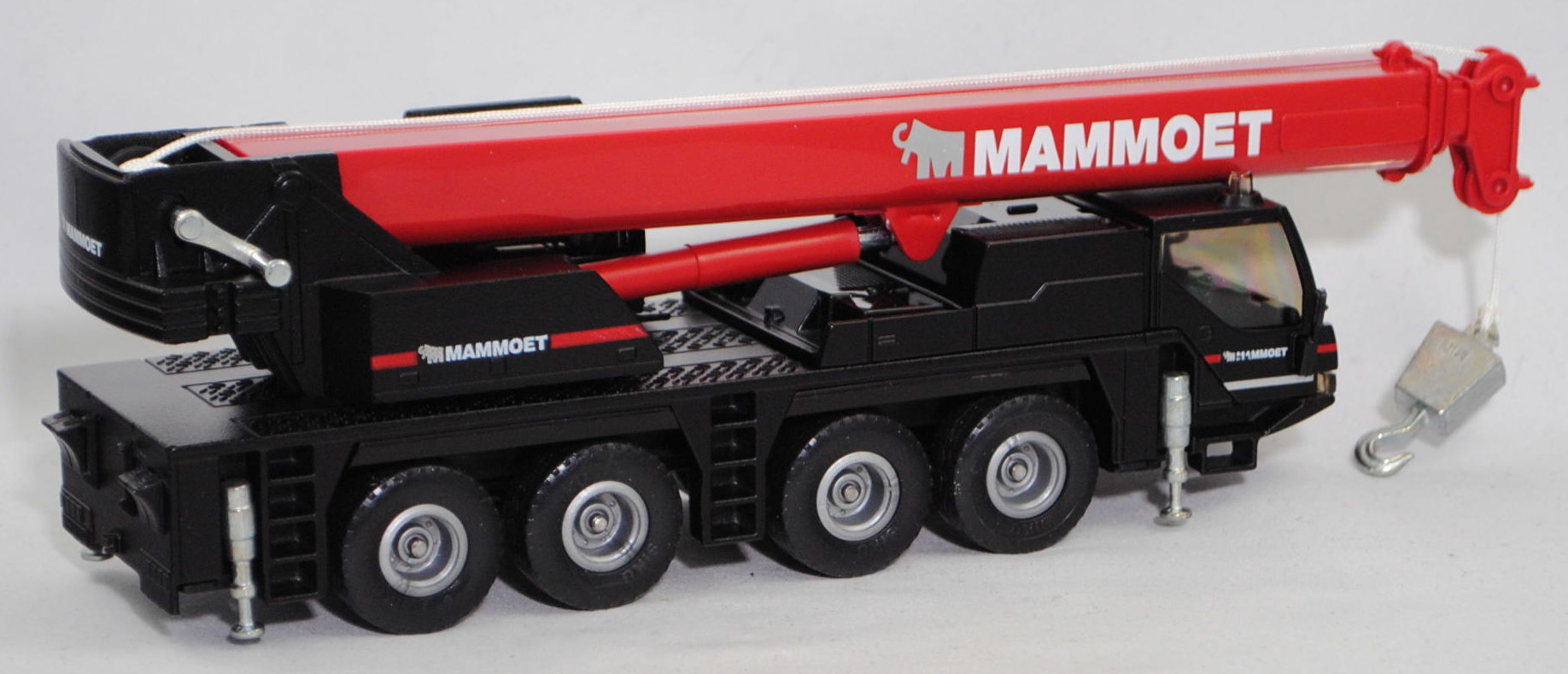00000 Kranwagen Mobilkran LIEBHERR LTM 1060/2 8x6 (Modell 1999-2005), rot/grau, stilisiertes Mammut in grau und MAMMOET in reinweiß, SIKU SUPER 1:55, L17mpP