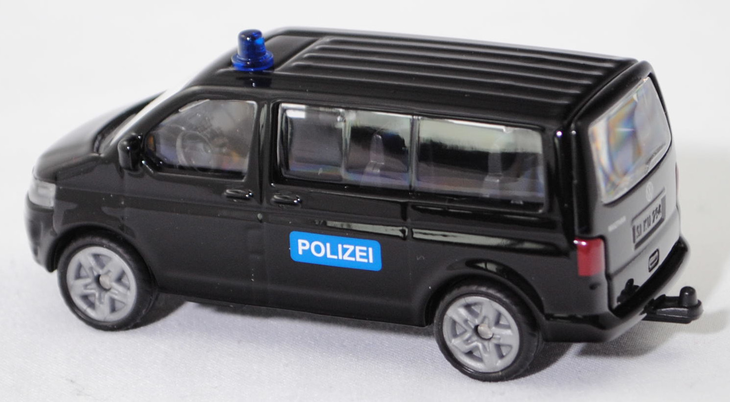 00000 VW T5 GP Multivan Highline 2.0 TDI (Typ 2 Transporter 5, Typ 7E, GP 2009, Modell 2009-2015) Sondereinsatzkommando, schwarz, POLIZEI, SIKU SUPER, 1:61, P29f