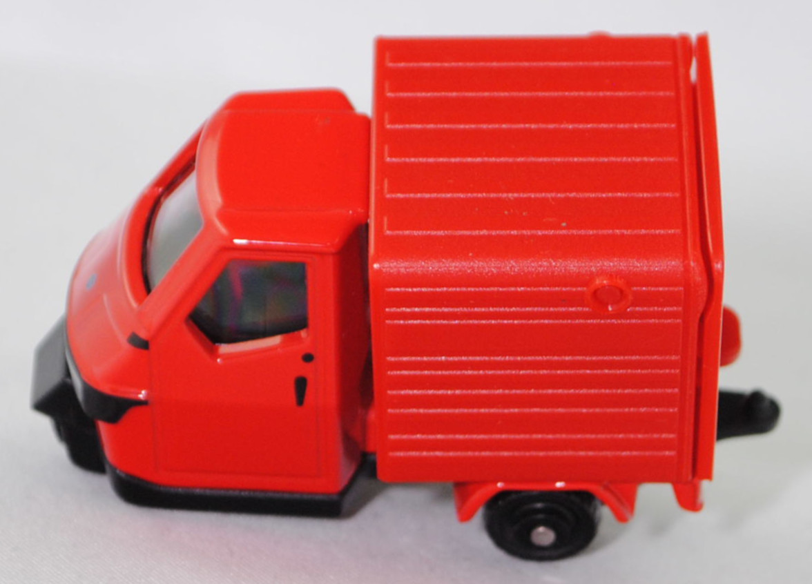 00001 Ape 50 2T E4 Kasten (Typ E4, Modellcode E33L000A40, Modell 2019-), verkehrsrot (red sprint), Chassis ohne kleine Niete vor der Hinterachse, SIKU SUPER, 1:43, P29e