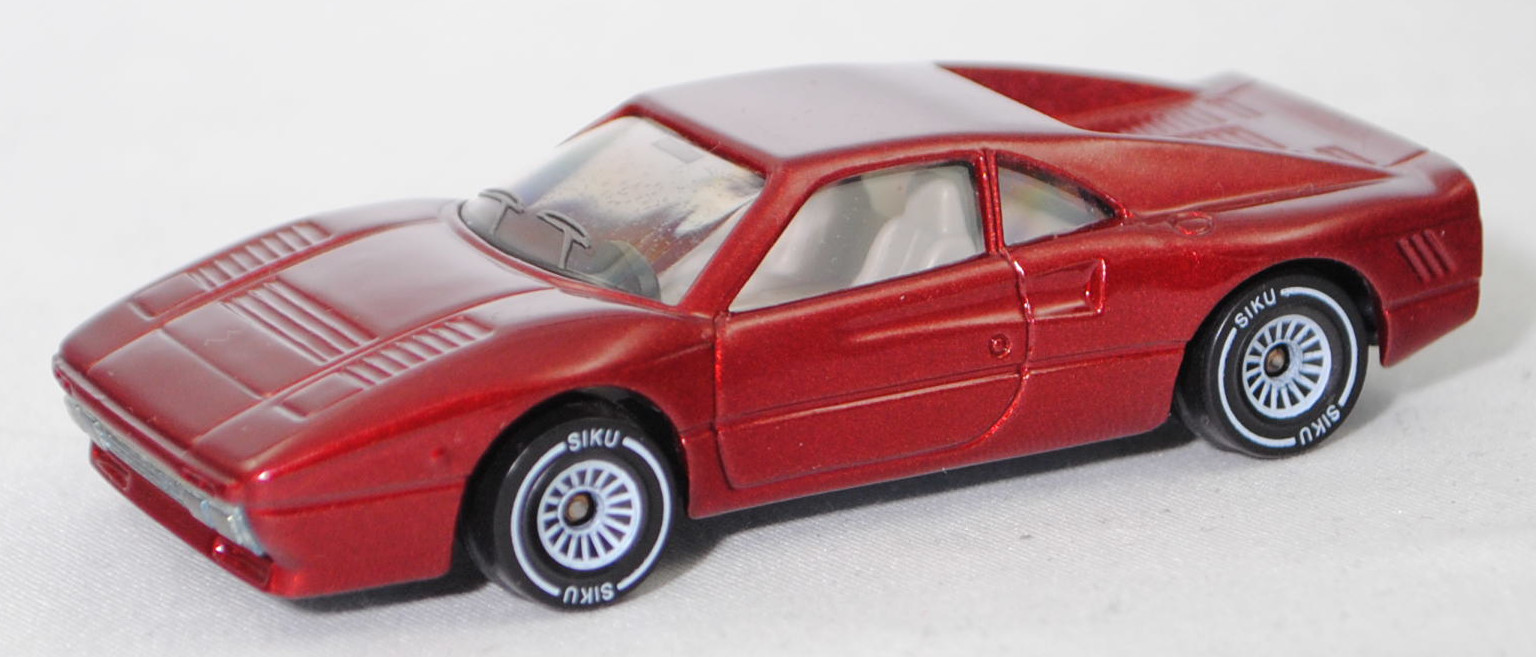 00005 Ferrari GTO (1. Generation, auch Ferrari 288 GTO genannt, F114, Modell 1984-1986), purpurrotmetallic, innen lichtgrau, Chassis chrom, W-Germ, SIKU SUPER, 1:55, m