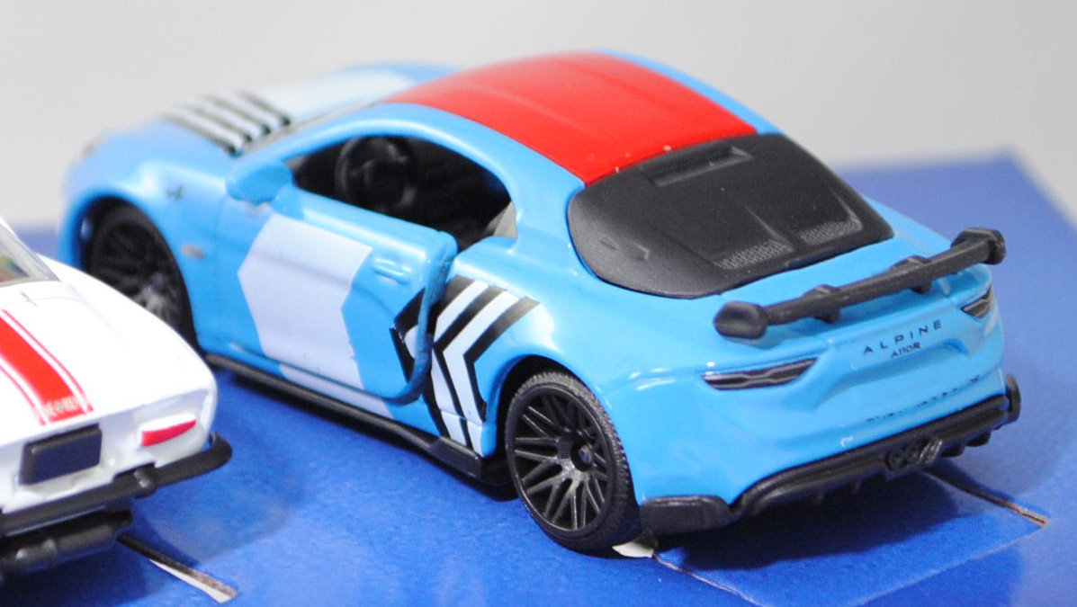 Giftpack Alpine (5 Modelle): ALPINE A110 San Remo 73 + Renault Alpine A110 1600S + Alpine A525 + ALPINE A110 R 70 Tricolore + Renault Alpine A110 1600S, majorette, mb