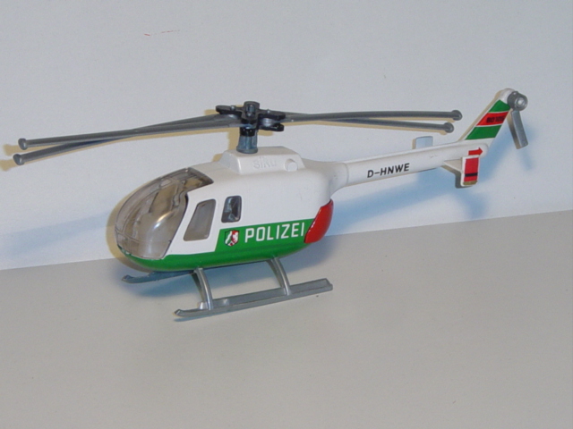 00000 Polizei-Hubschrauber BO 105, weiß/grün, POLIZEI / D-HNWE, Teil vom Heckrotor abgebrochen