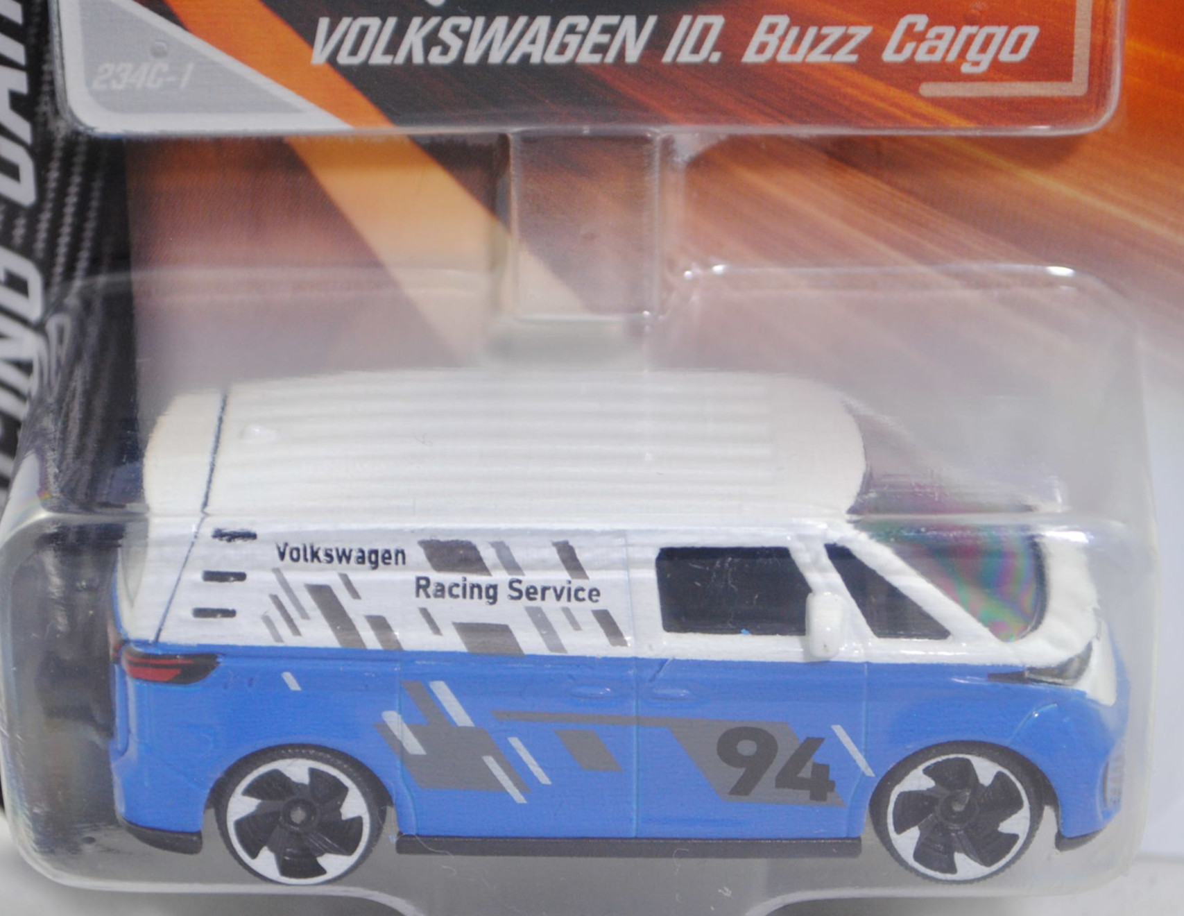 VW ID. Buzz Cargo Pro (Mod. 22-), weiß/blau, Volkswagen Racing Service, Nr. 234C-1, majorette, 1:65, Blister