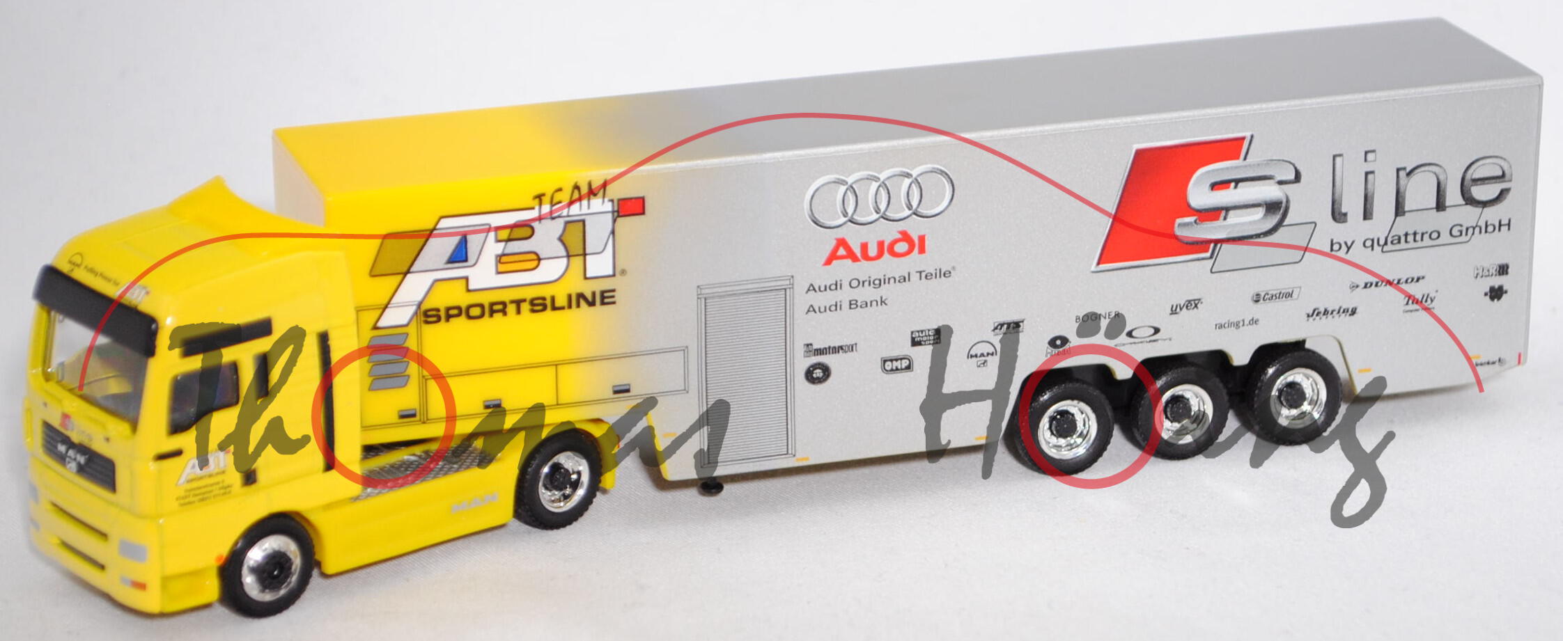 MAN TG-A 460 XXL Renntransporter, gelb/silber, DTM 2004, Team Audi Abt Sportsline, Schuco, 1:87, mb