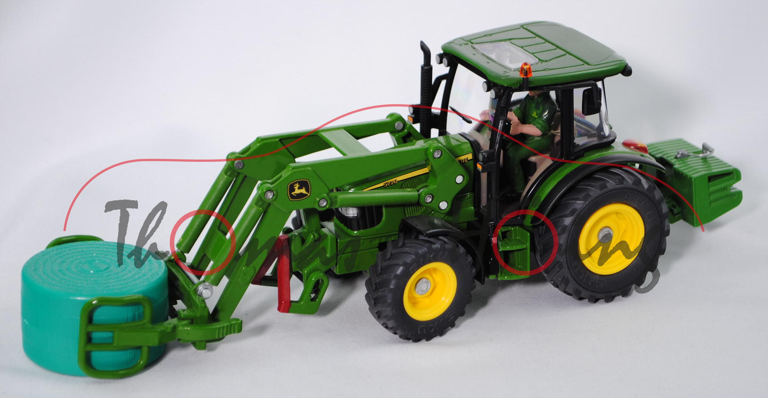 John Deere 5720 Traktor (Modell 2003-2008) mit Ballenzange und Heckgewicht, smaragdgrün/zinkgelb, Nu