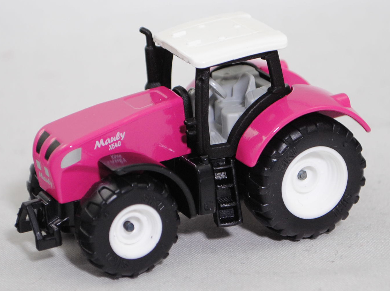 00001 Mauly X540 Traktor, dunkel-erikaviolett, Druck Mauly (7 mm breit) in silber vorne, SIKU, P29e