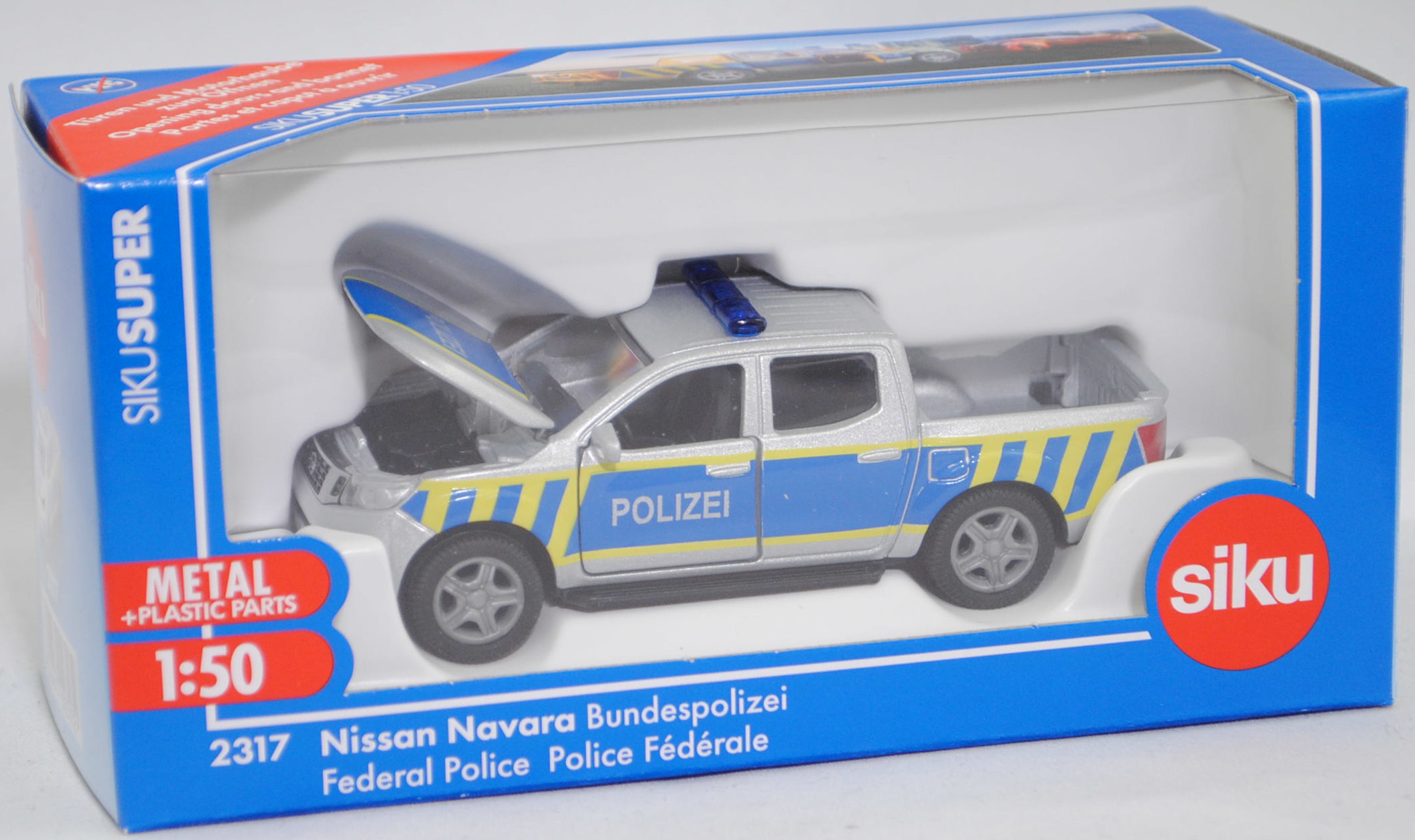 00000 NISSAN NAVARA Double Cab 4x4 2.3 dCi TEKNA (D231, Modell 2014-2020) Bundespolizei, silber, POLIEI, SIKU, 1:50, L17mpK