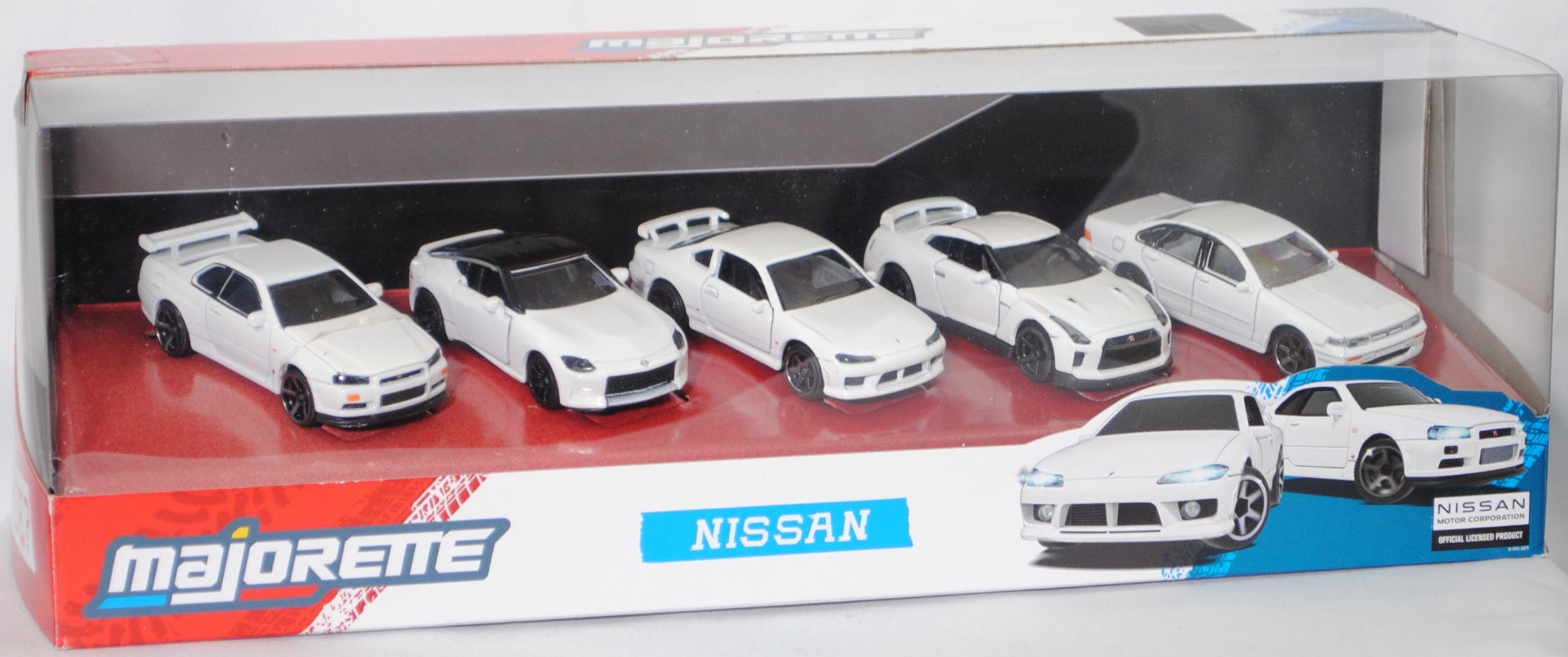 Giftpack Nissan: Nissan Skyline GT-R + Nissan Z Performance + NISSAN Silvia spec-R AERO + Nissan GT-R + NISSAN Cefiro 2.5 A31, reinweißmetallic, majorette, mb