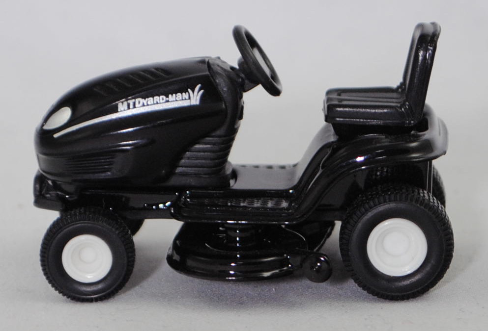 00002 Rasentraktor MTD YaRD-MaN AG 5165 AUTODRIVE™ (Modellnummer 13AE504G643, 4-Style, Modell 2002-2002), schwarz, ohne Chargennummer, SIKU SUPER, 1:32, m
