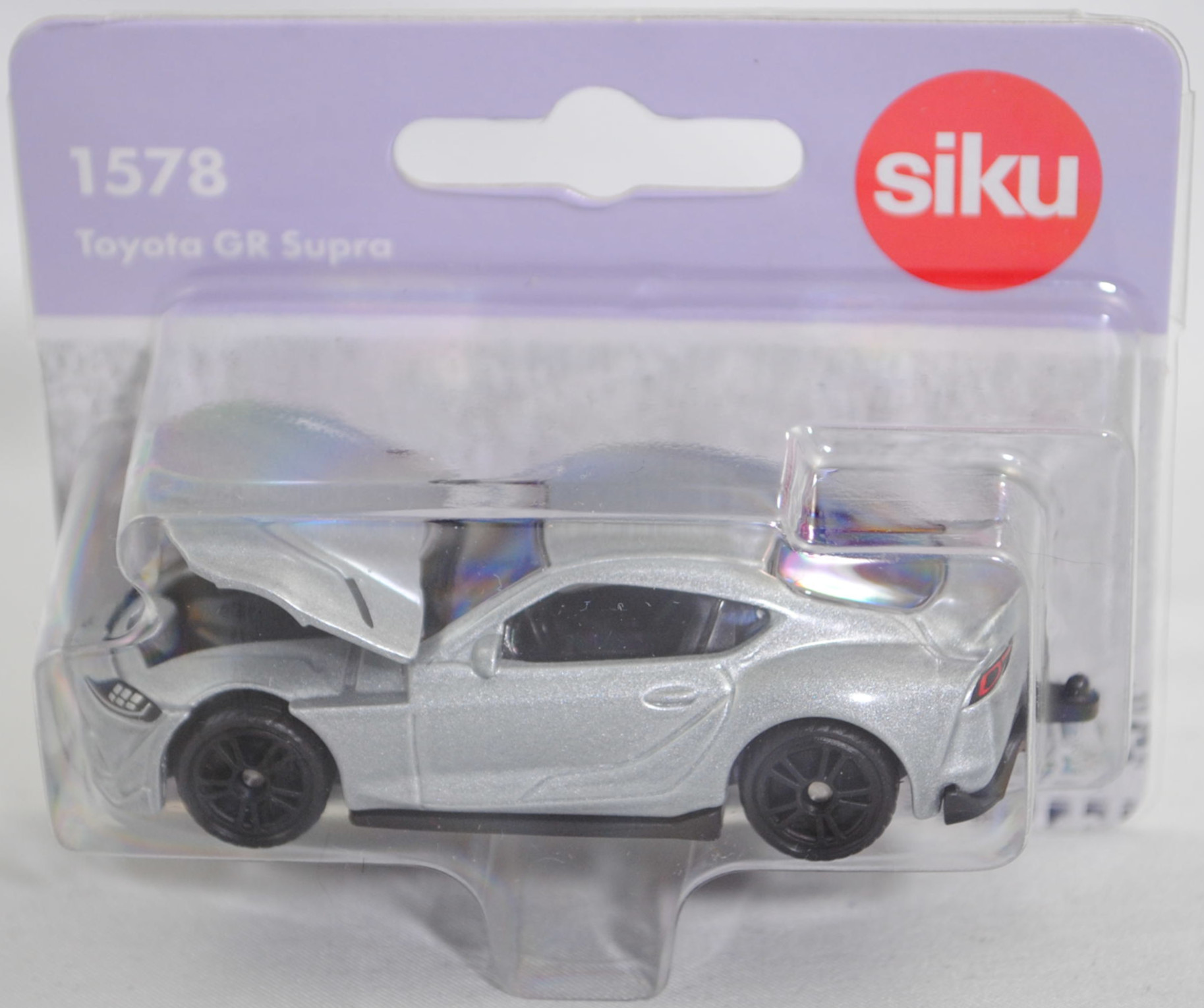 00000 Toyota GR Supra Legend Coupé 3.0 (5. Generation, Typ A90, Modell 2019-), hell-silbergraumetallic (ice grey metallic), B49 schwarz, SIKU SUPER, 1:55, P29f