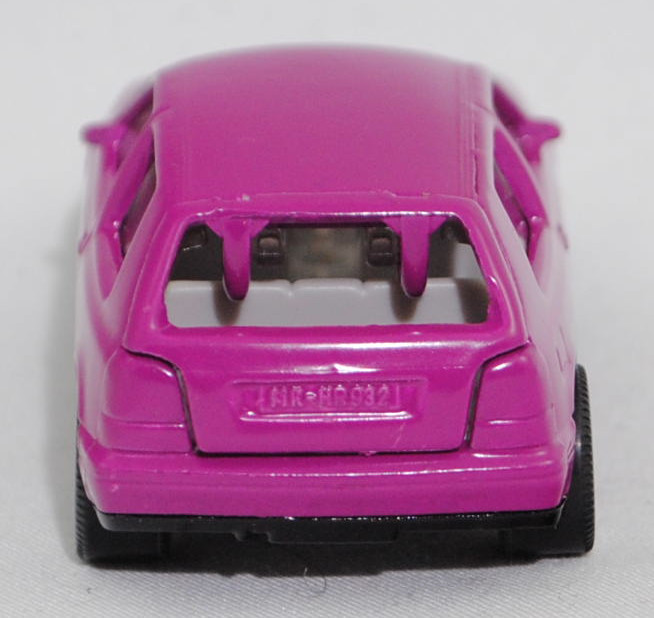 00002 VW Golf III 1.8 GL (Typ 1H, Vorfacelift, Modell 1991-1994), dunkel-verkehrspurpur, innen seidengrau, Lenkrad seidengrau, Chassis schwarz, Hong, Bpr. 1010, SIKU SUPER, 1:56, m