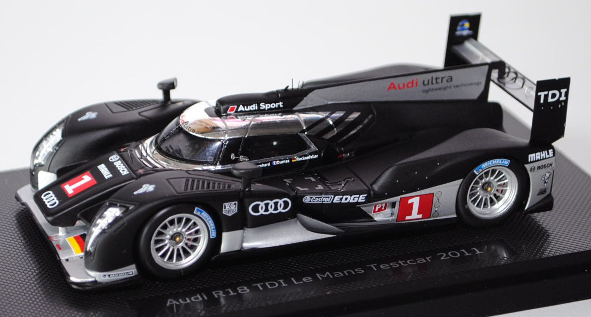 Audi R18 TDI, Testcar Le Mans 2011, schwarz/silber, Bernhard/Dumas/Rockenfeller, Nr. 1, 1:43, Minima