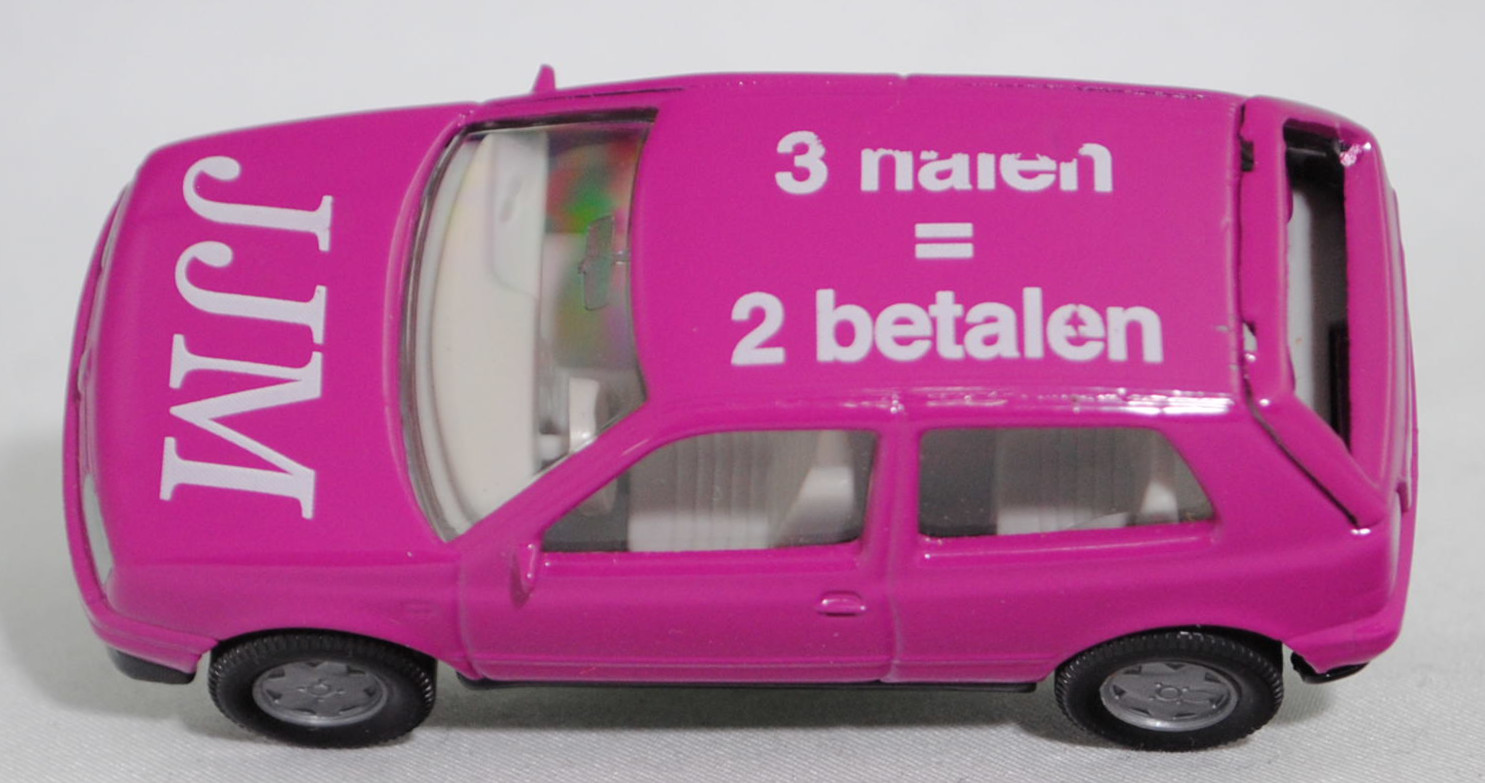 00003 JJM VW Golf III 1.8 GL (Typ 1H, Vorfacelift, Modell 1991-1994), dunkel-verkehrspurpur, innen grau, Lenkrad grau, JJM / 3 halen / = / 2 betalen, Chassis schwarz, SIKU SUPER, 1:56, m