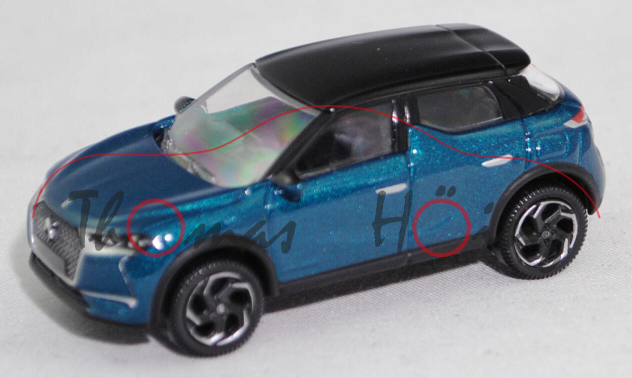 DS 3 Crossback PureTech 155 Automatik SO CHIC (U, Vorfacelift, Modell 2018-2022), millenium-blau (bleu millenium), Dach onyx-schwarz (noir onyx), Norev, 1:64, Werbebox