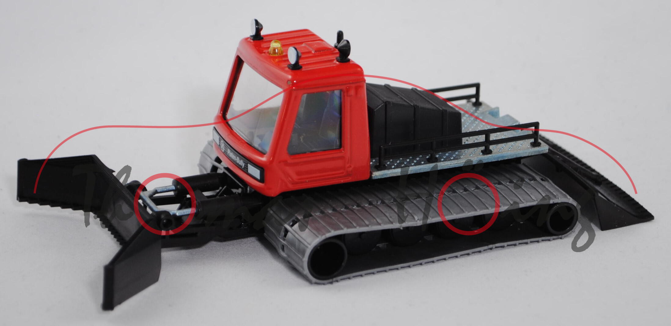 00001 Kässbohrer PistenBully PB 270 DS, verkehrsrot, Schrift im Grill in Kursivschrift, L11n