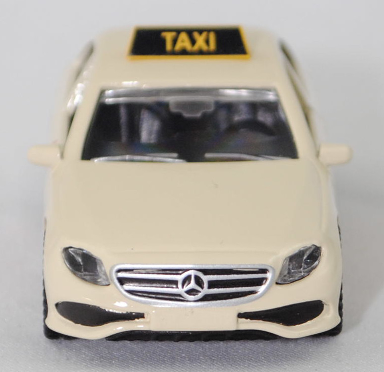 00001 Mercedes-Benz E 350 d (Baureihe W 213, Modell 2016-2017) Taxi, hellelfenbein, HEY TAXI! / 33 44 55, Nummernschild MK S 302, B47 silbergrau, SIKU SUPER, 1:61, P29f