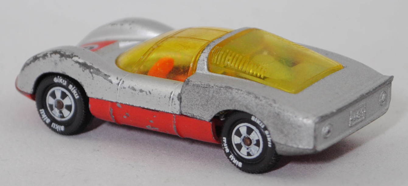 00003 Porsche 906 Carrera 6 (Typ Standard Coupé, Modell 1966-1966), silbergraumetallic/verkehrsrot, Startnummer 6, Bpr. V 285, Germ, Verglasung gelb, R10 weiß, SIKU SUPER, 1:59, vsc