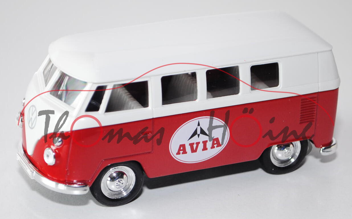 VW Transporter Kombi (Typ 2 T1), Modell 1962, grauweiß/karminrot, AVIA, Seitentüren zu öffnen, Pullb