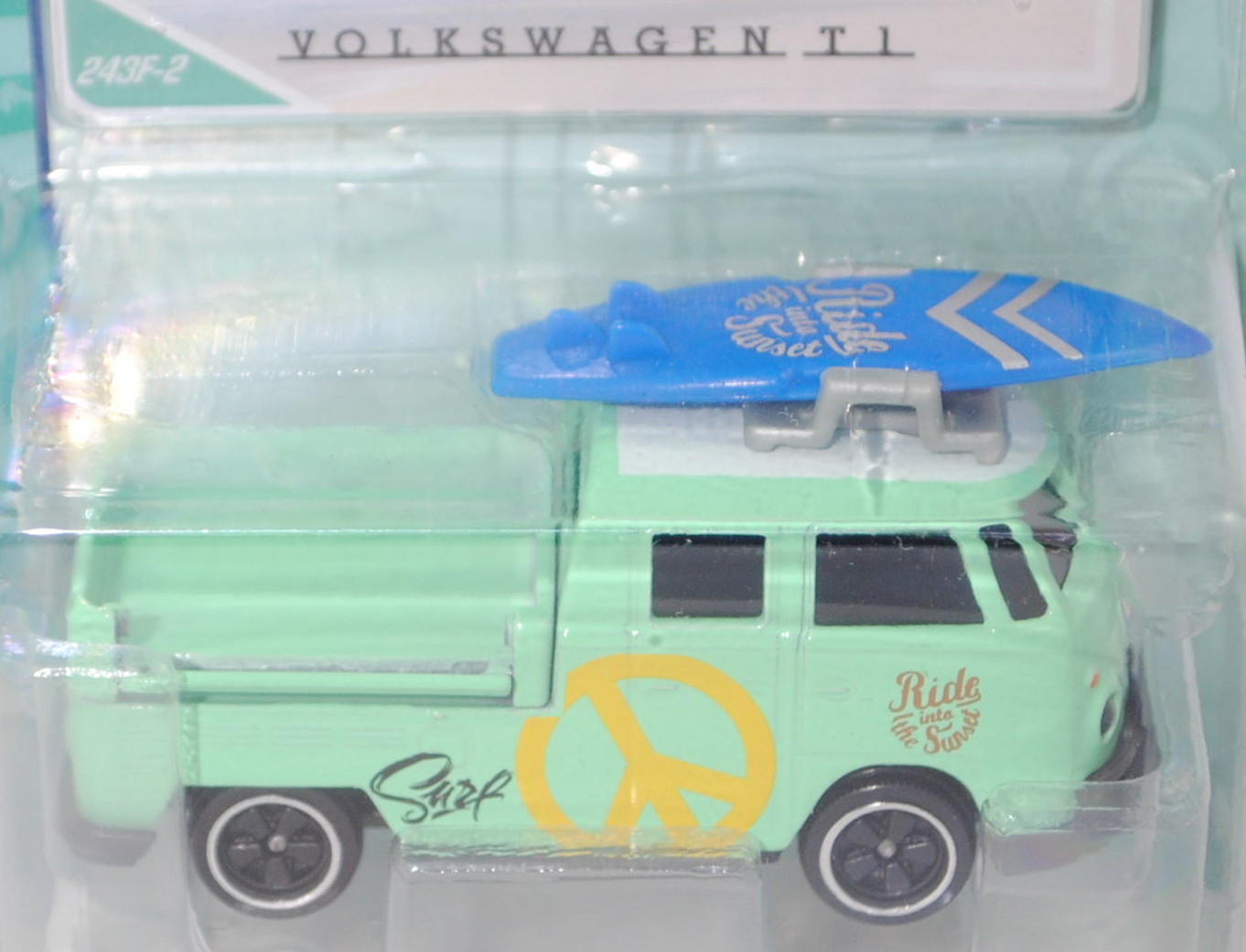 VW Transporter DoKa (Typ 2 T1, Modell 1960-1962), d.-weißgrün, Nr. 243F-2, majorette, 1:59, Blister