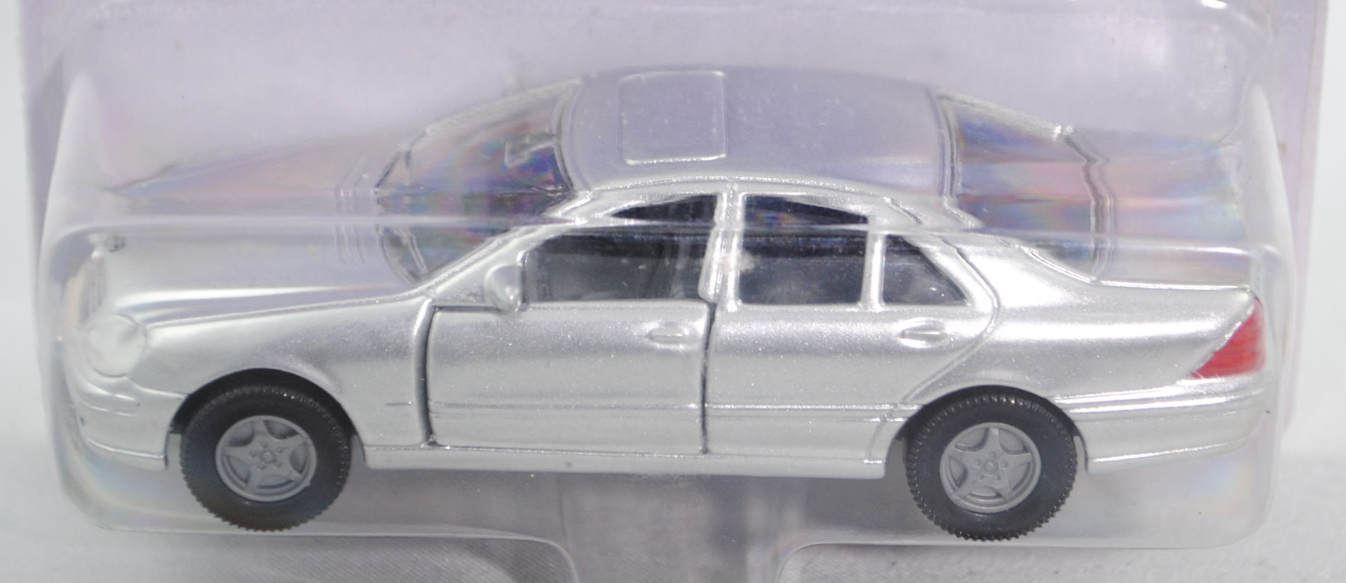 00000 Mercedes-Benz S 500 (Baureihe W 220, Baumuster 113.960, Modell 1998-2002), weißaluminiummetall