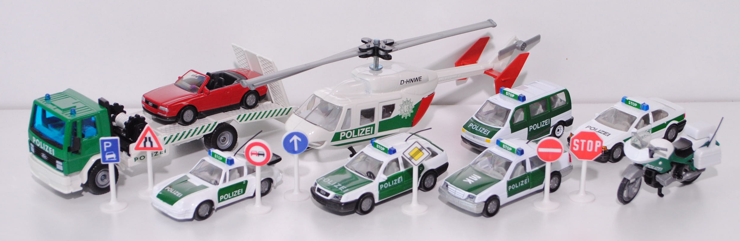 00000 Polizei-Geschenkset, reinweiß/minzgrün, SIKU SUPER, L15