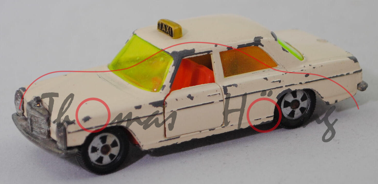 00012 Mercedes-Benz 250/8 (W 114, Serie 1, Modell 1967-1972) Taxi, hellelfenbein, Lenkrad rotorange, Verglasung gelbgrün, R9, SIKU (V-SERIE), 1:61, vsc